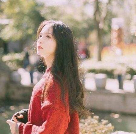 宝贝乖换个姿势再来，她喉咙里发出声声轻吟