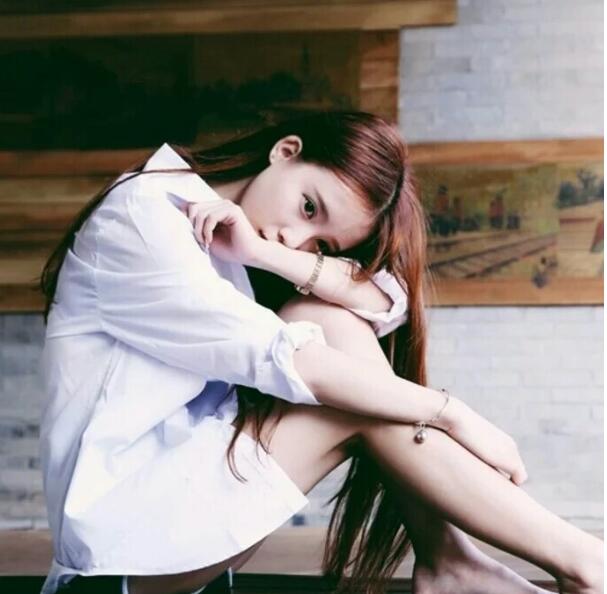 女友被粗大的猛烈进出 啊，老公，你太棒了 我真是爱死你了