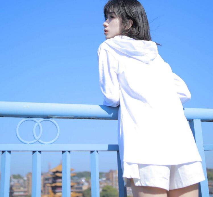 灼热顶弄涨满哭泣，马婷婷感觉浑身都酥麻了