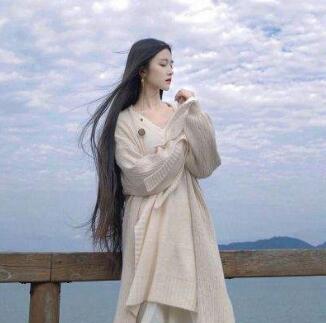 小腹被精华灌满鼓 俏脸顿时就绯红起来