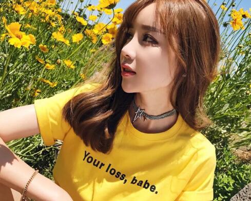 家公在沙发要了我 从客厅插到卧室插着 从厨房干到沙发再到卧室