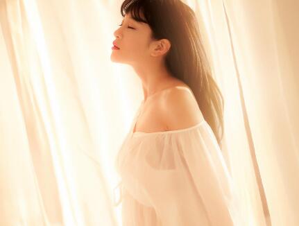 宝贝乖,尿出来没关系 整个人都在微微颤抖,双腿酥麻