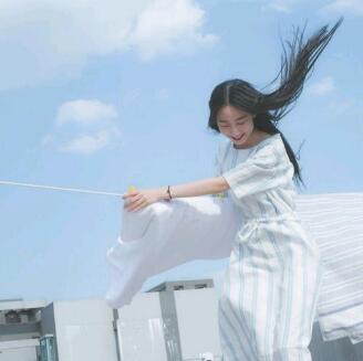 两根好大撑坏了 一种前所未有的美妙感觉在她心中翻腾