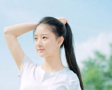 宝贝打开腿一点也不疼 一种无与伦比的愉悦感侵袭着自己的身体