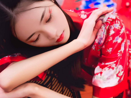 吸紧一滴都不能流出来 小妖精水这么多还嘴硬