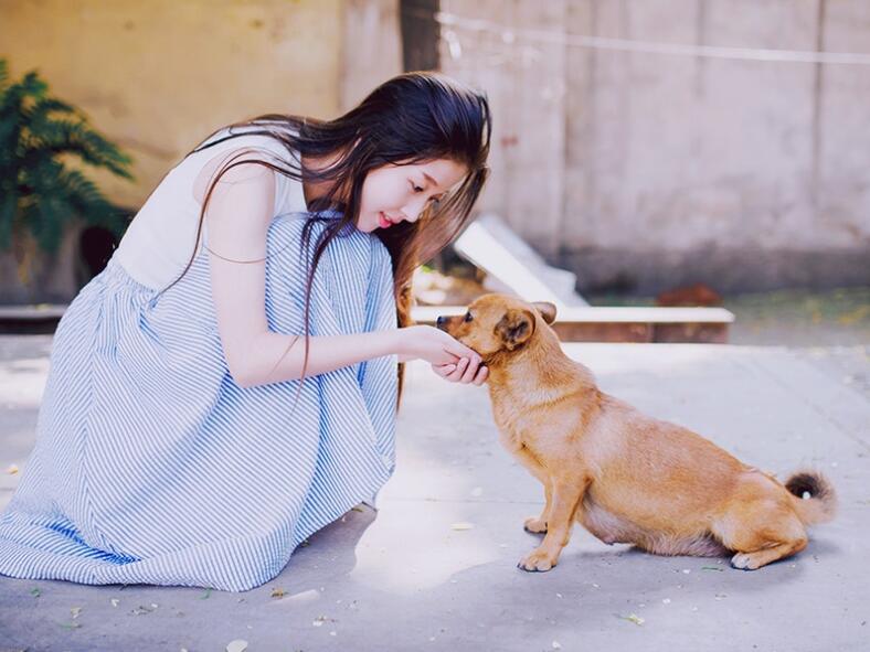 女人哪种下面最受欢迎  不要了难受停下来医生 小妖精,水这么多,还嘴硬
