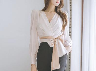 都说三十如狼四十如虎，深夜欲盛有需求了怎么办？