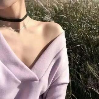 四根手指不停的抠挖 秦雪咬了咬牙，紧紧地闭上眼睛