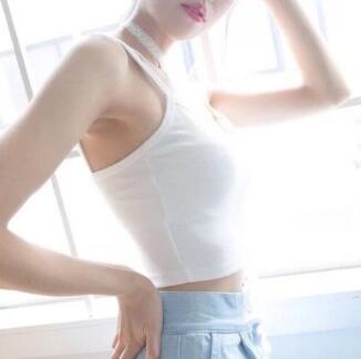 不要了吗宝贝?确定吗? 秦雪忍不住一声声的低吟，娇躯微微颤抖