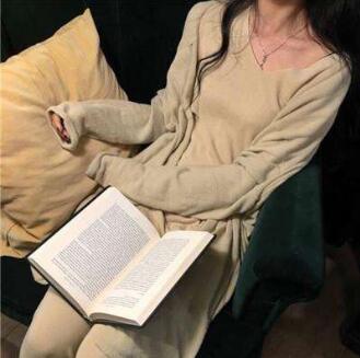 小妖精你真紧宝贝叫出来乖 芳芳开始动情起来