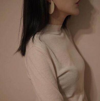 喂饱你下面的嘴儿 刘楚楚那张俏然的小脸蛋儿变得愈发通红