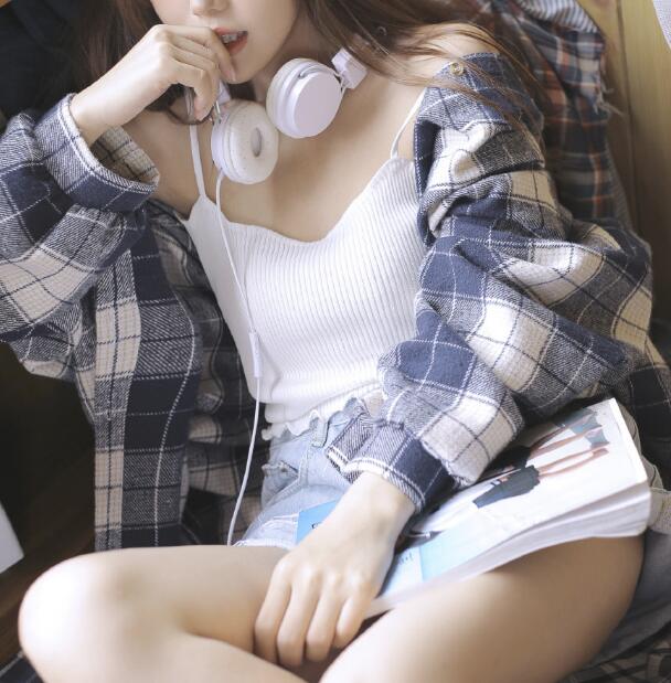 愿意亲你下面的一定爱你，44岁女人一晚5次，老公…抱紧我