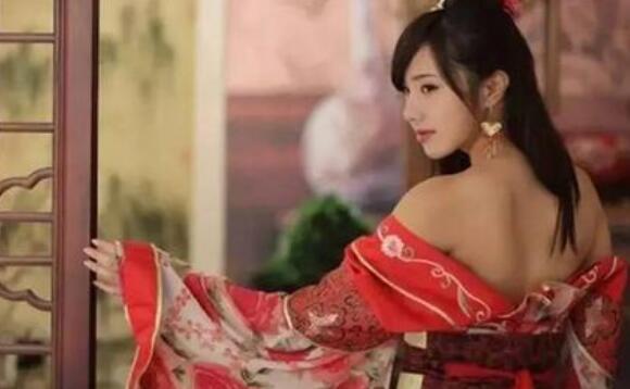 主人慢一点太快了啊哦 小妖精下面已经泛滥成灾了gl