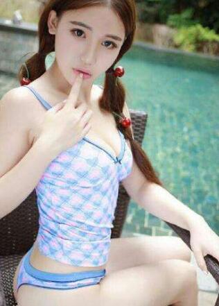 男主特别猛的肉糙汉文，车里从后面猛地挺身沉腰，腿架到肩膀上猛烈冲刺