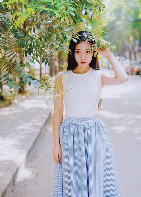 文笔好的高质量的很肉 摸到男朋友又大又硬的_顶得越大力叫的越大声