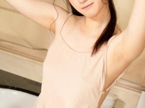 哪种女人一摸就有水 女朋友太紧根本进不去 我就蹭蹭不进去,就两下