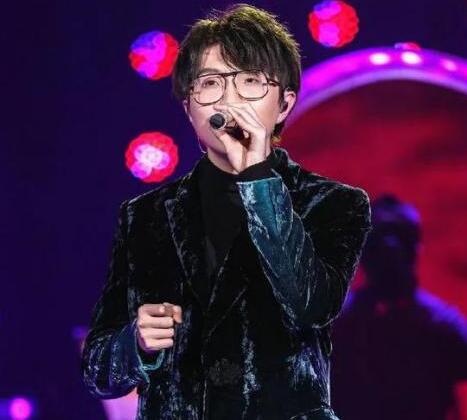 网曝护士毛不易称:如有需要愿去战疫一线 并称别把他当艺人