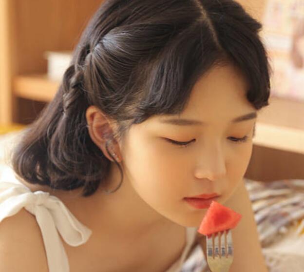 宝贝你的蜜水流出来了|小东西才几天没做就湿成这样