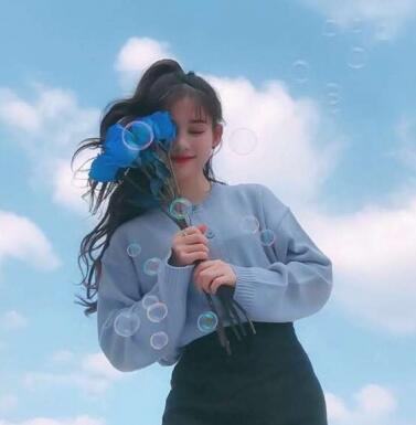 慢慢顶破还是一次进去 要女主下面夹东西的污文