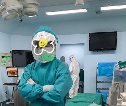 肖战捐献医疗防护设备 是捐款捐物成为粉丝的正能量榜样