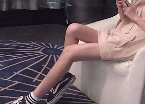 男生手进入是什么感觉 别停 小叔你好厉害啊