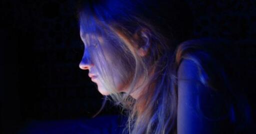 对于女性来说熬夜是最大的“天敌”，常熬夜的保养方法