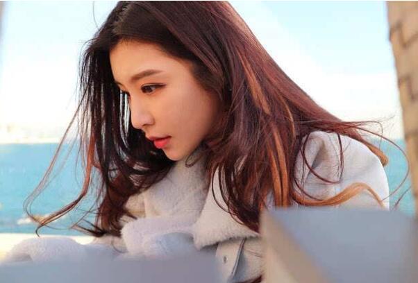 聊天冷场怎么办?跟女生相处，建立足够的吸引才是正道！