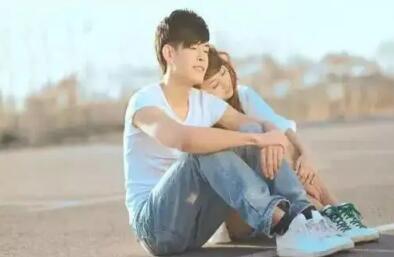 十二星座睡前会说怎样情话 看看你会说吗