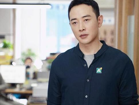 热播的都市剧《安家》，罗晋又给了我们不一样的感觉