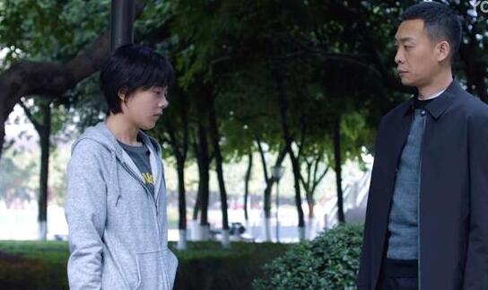 网剧《重生》张译犀利人设被称“秦怼怼”携手赵今麦成“大叔萝莉”组合