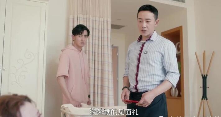 安家张承承的孩子终于出生了，大家都十分好奇孩子到底是谁的呢？