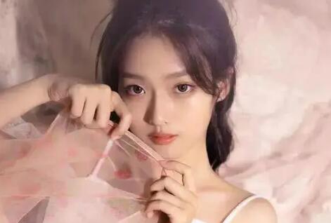 失恋放不下前任的十二星座之谜或行为