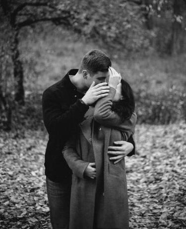 对于异地恋都是需要勇气的，很多时候会因为距离产生一些隔阂