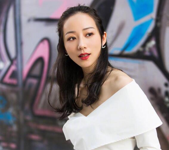 韩雪也越来越红 她不依靠自己的家庭，而是靠自己的努力和作品说话