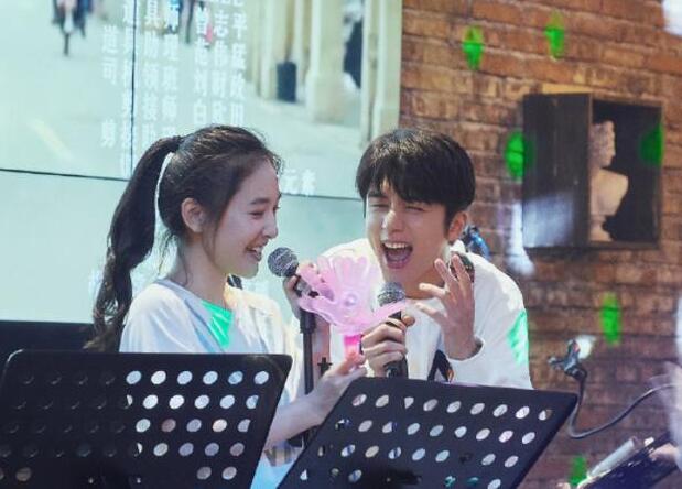 冰糖炖雪梨黎语冰和棠雪在一起了吗？结尾也是圆满撒糖了