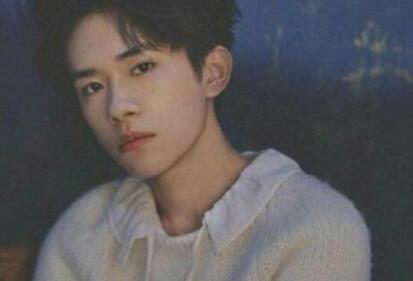 易烊千玺改行说相声怎么回事 易烊千玺个人资料女友是谁