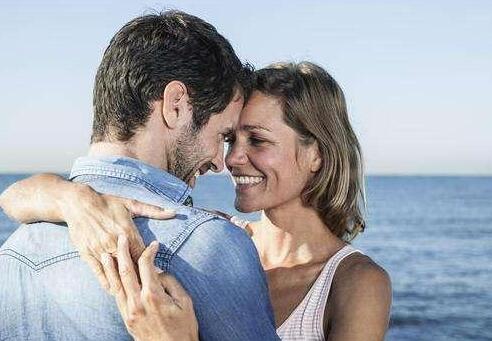 夫妻晚上恩爱多久时间 恩爱一次多少时间好