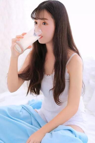 小姑娘一晚上能承受几个人|宝贝真紧再浪点水真多