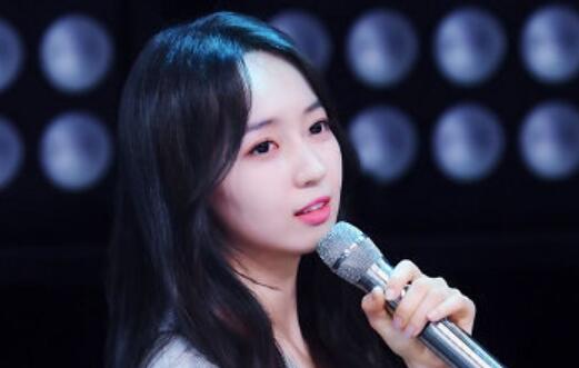 秦牛正威歌词疑内涵吴亦凡 秦牛正威和吴亦凡什么关系