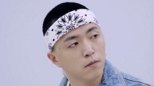 GAI爷心疼JonyJ怎么回事？GAI为什么心疼JonyJ原因揭秘