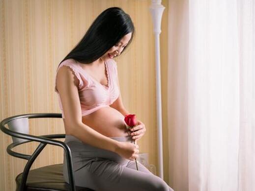 周公解梦：梦到怀孕了是什么意思 梦见自己怀孕是吉兆吗?