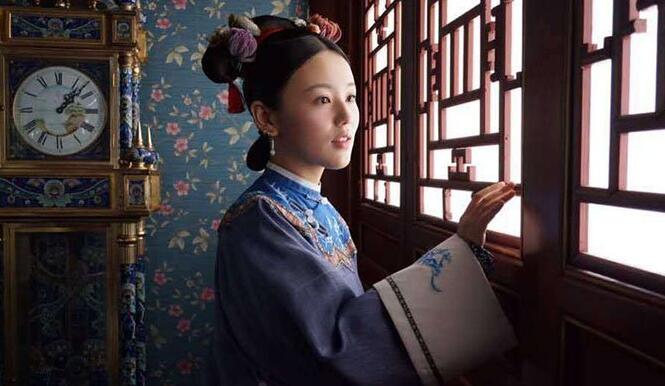 抖音网红张天韵进军演艺圈 由网红翻身当演员、明星，受关注