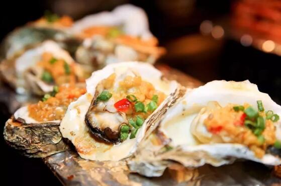 最简单的清蒸生蚝的做法，方法简单味道鲜美