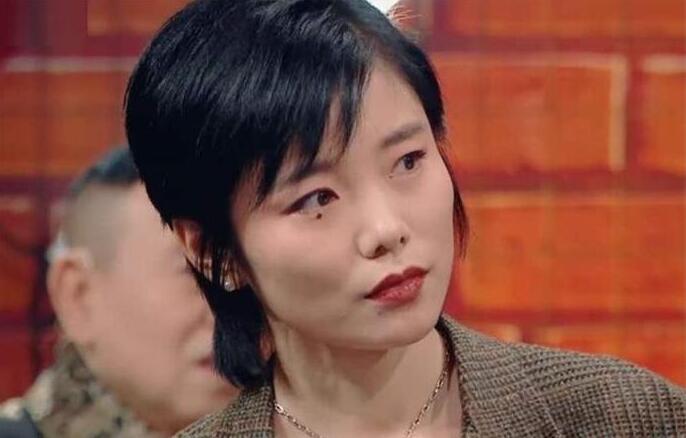 许飞喊话尚雯婕，回应超女重聚的尴尬！