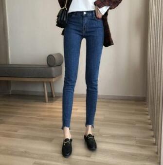 上班族腿部容易因缺乏运动而变胖 如何快速的让腿部塑形？