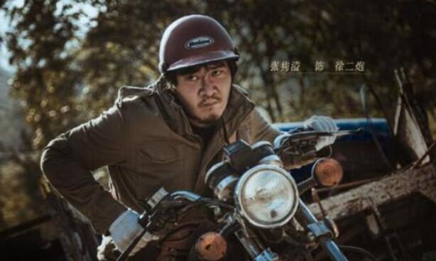 我是余欢水剧中徐二炮的扮演者颇受大家的关注 徐二炮扮演者是谁？