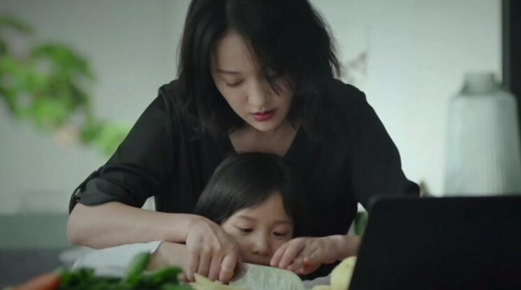 《不完美的她》网友互动逗趣十足 曾一萱真诚演技实力圈粉