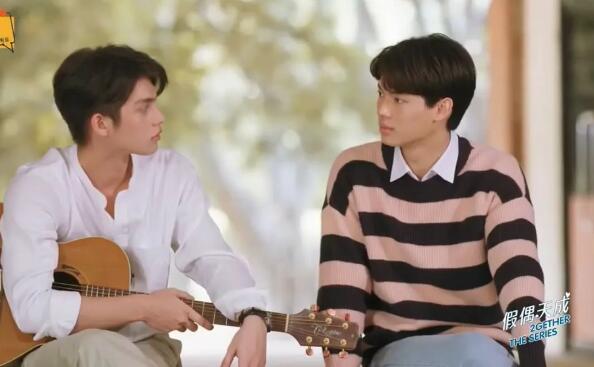 3万多人打出五星好评的《假偶天成》你们嗑了吗？什么时候更新