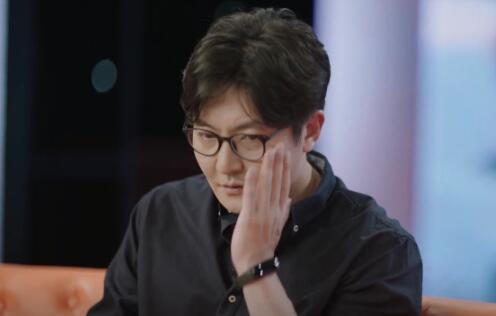 《我是余欢水》曝光“一绳悬命”版海报 高能剧情引发网友热议