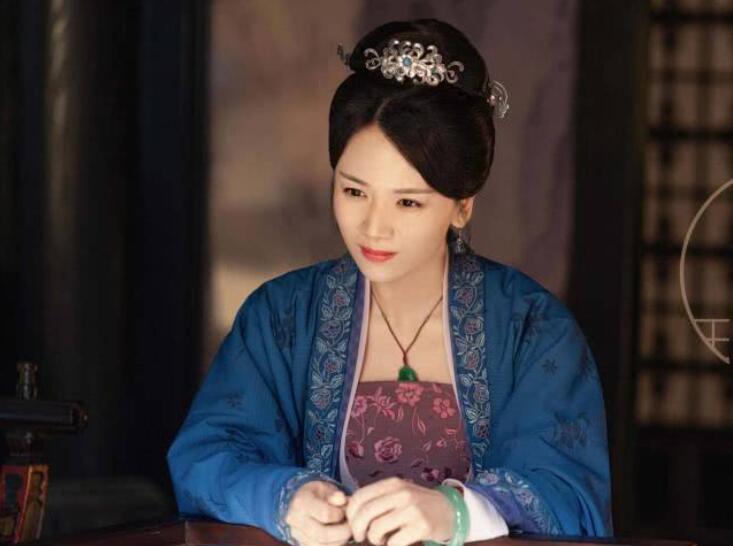 清平乐曹曦文回归古装再塑经典角色 演技精湛引发大众期待